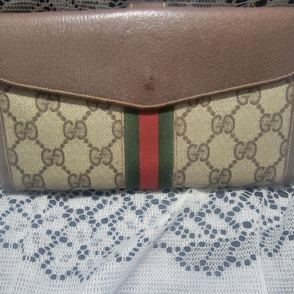 Gucci Wallet - Picture 2 of 6